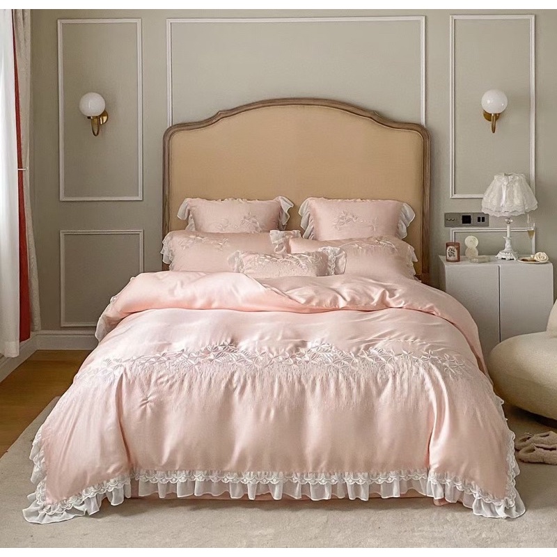 Bộ chăn ga gối Tencel thiên tơ thêu hoa viền ren cao cấp Bee House