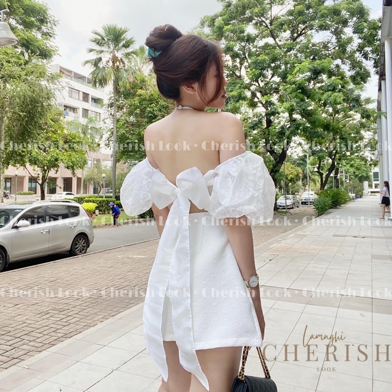 SET ÁO RỚT VAI PHỒNG + CHÂN VÁY TRẮNG