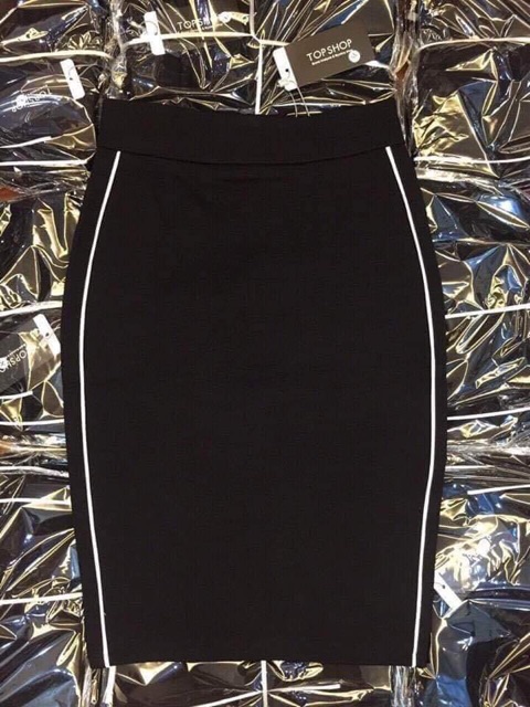 GIÁ SỈ CHÂN VÁY BÚT CHÌ PHỐI LÉ TRẮNG | BigBuy360 - bigbuy360.vn