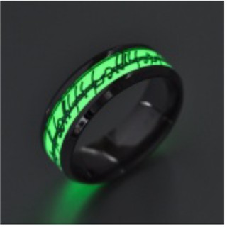 Nhẫn TITAN dạ quang phát sáng lấp lánh huyền bí trong đêm RB44