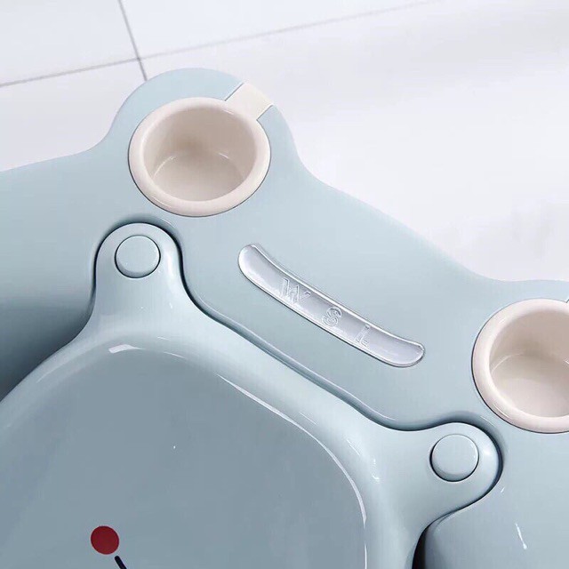 Chậu Tắm Cao Cấp HOKORI 2203 Việt Nhật Hình Ếch dễ cho Bé yêu nhà bạn ,có van xả và có kệ đỡ bé
