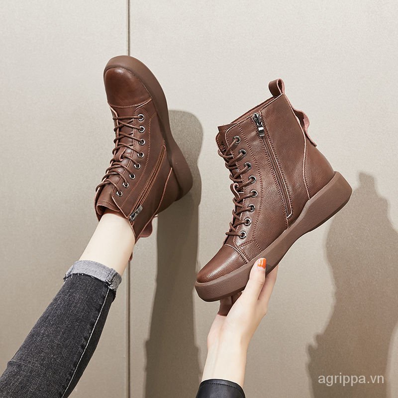 Giày boot Martin cổ thấp chất liệu da đế mềm thời trang thu đông cho nữ