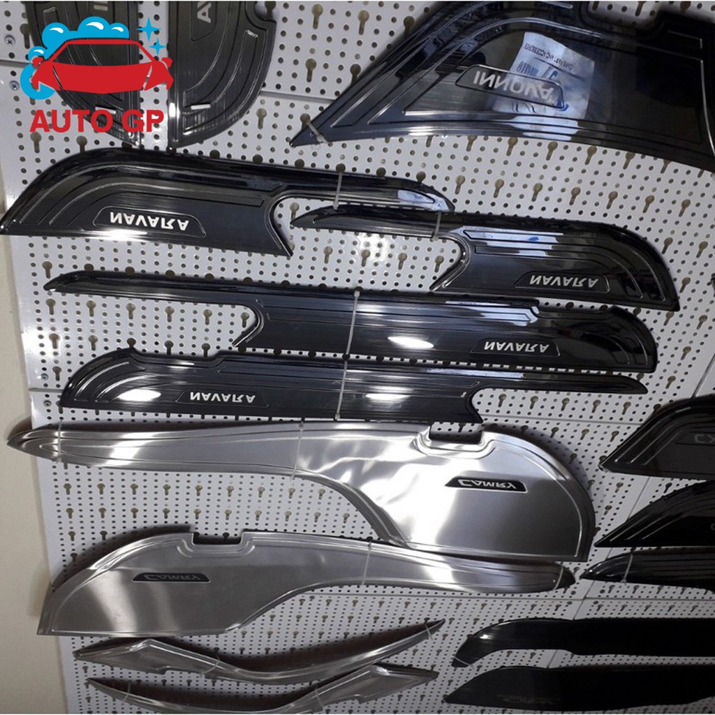 Bộ ốp tapli cánh cửa xe NISSAN NAVARA chất liệu thép mạ TITAN, Tap-li chống trầy xước cánh cửa – AUTO GP