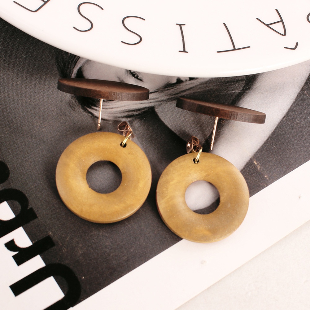 Khuyên tai tròn bằng gỗ tự nhiên cổ điển đơn giản thời trang