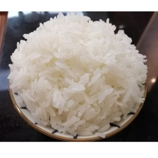 Gạo ST25 (Dẻo mềm, Ngọt cơm, Thơm nhiều). Bao 5kg.