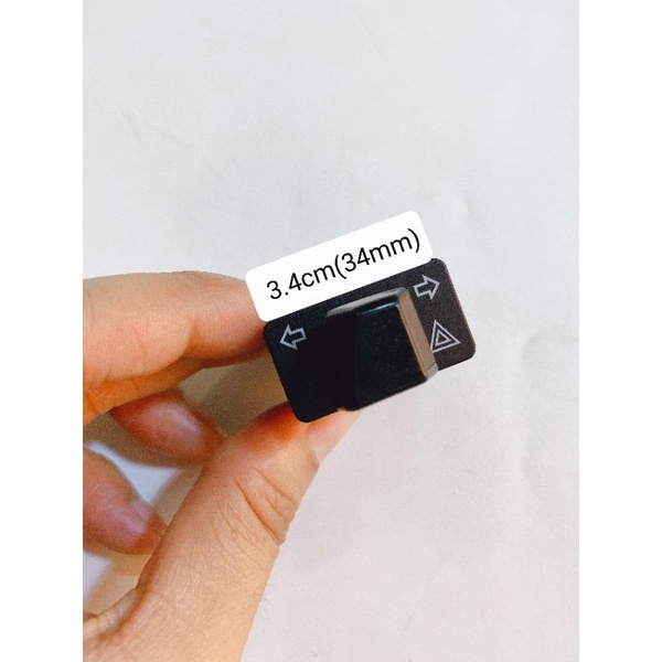 Nút xinhan tích hợp Hazard gắn như zin không cần chế dành cho các dòng xe future , WS110 , WA17...