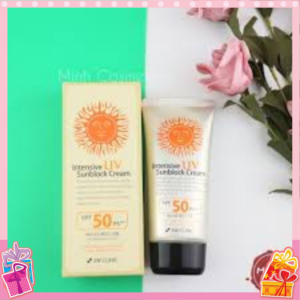 Kem Chống Nắng 3W Clinic Dành Cho Mọi Loại Da SPF50 PA+++ 70ml Intensive UV Sunblock Cream