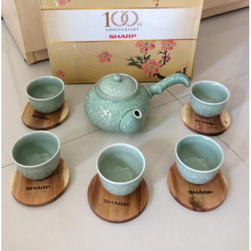 Bộ tách trà ngọc Hàng quà tặng của Sharp