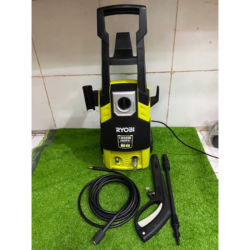 Máy rửa xe ryobi 1800w