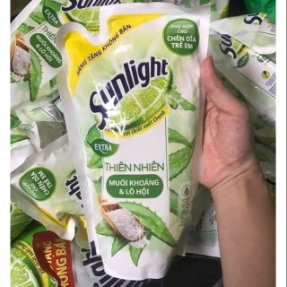 NƯỚC RỬA CHÉN SUNLIGHT THIÊN NHIÊN 550g HÀNG quà tặng CỦA SUNLIGHT