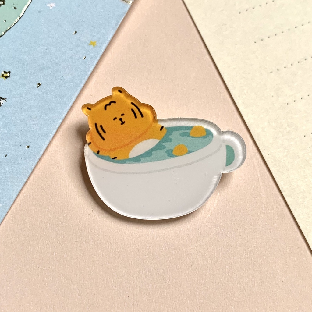 Sticker cài áo, Huy hiệu balo dễ thương Tobun Fashion nhựa acrylic SPM04