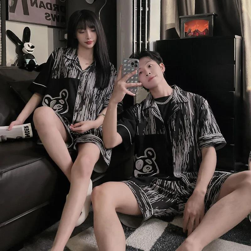 Bộ đồ ngủ tay ngắn mặc ra ngoài được phối lưới in hình gấu bạo lực thời trang mùa hè 2022 Hàn Quốc cho cặp đôi