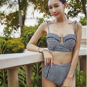 Đồ bơi/ Bikini kẻ caro đen trắng 2 mảnh cúp ngực cạp cao (có ảnh thật)