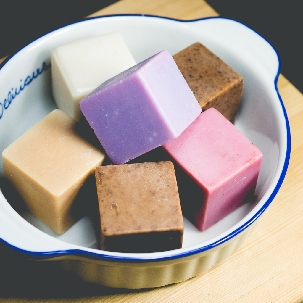 Combo 10 bánh  Xà phòng mini Handmade 50gr - dùng làm quà tặng hoặc du lịch
