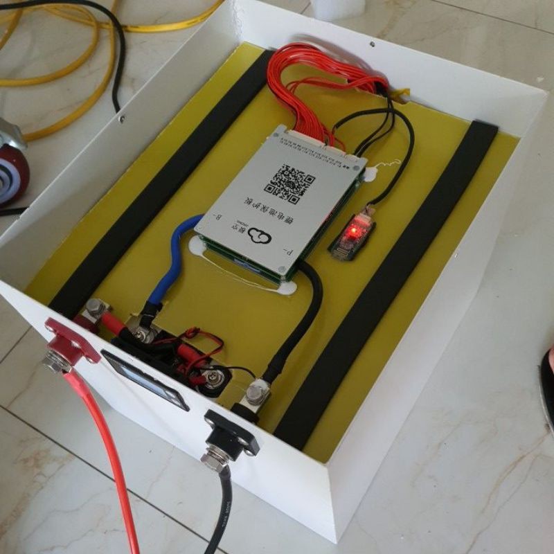 Pin Lithium LiFePO4 51.2v90Ah EVE dùng cho lưu trữ, xe điện