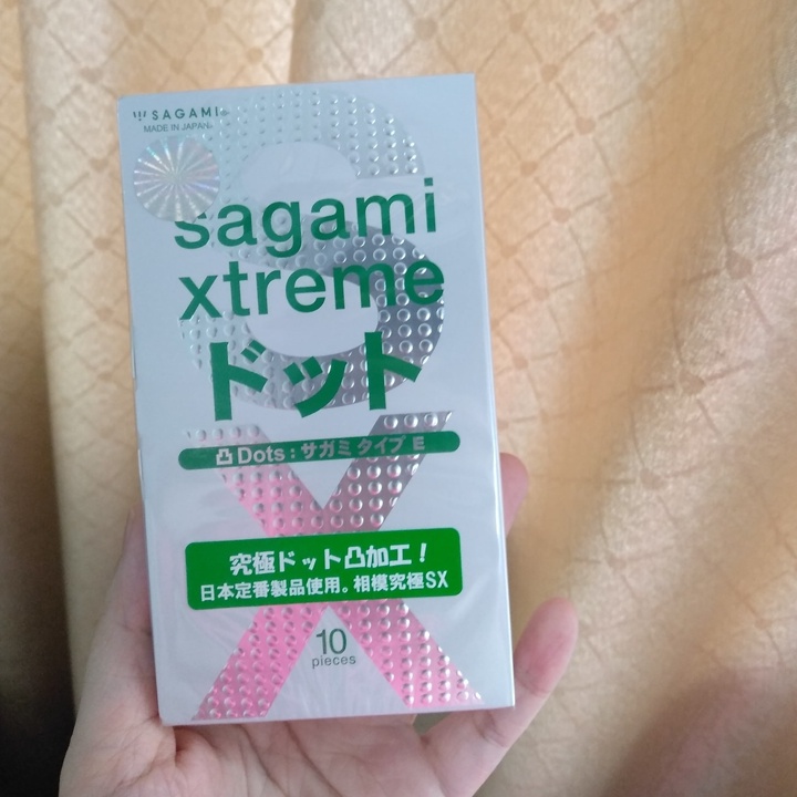 Bao Cao Su Sagami Xtreme (Hộp 10C) - Dòng Bcs Gân Gai & Siêu Mỏng Cho Phái Nữ Yêu Thăng Hoa