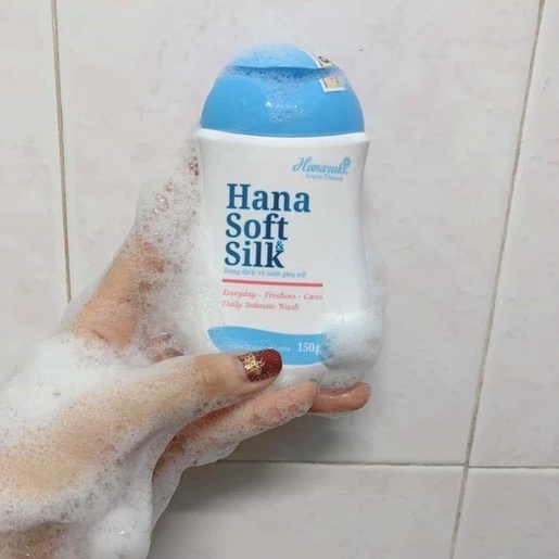 Dung Dịch Vệ Sinh Phụ Nữ Hanayuki Soft Silk 150g Chính Hãng