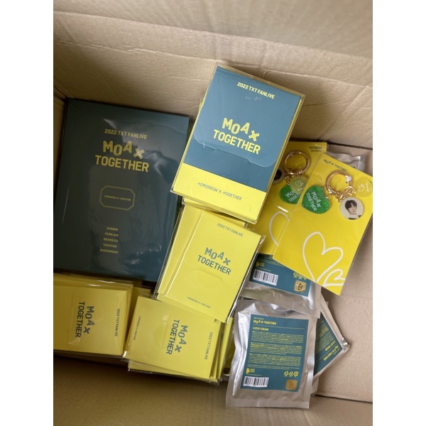 Chính hãng Mini photocard TXT nguyên seal