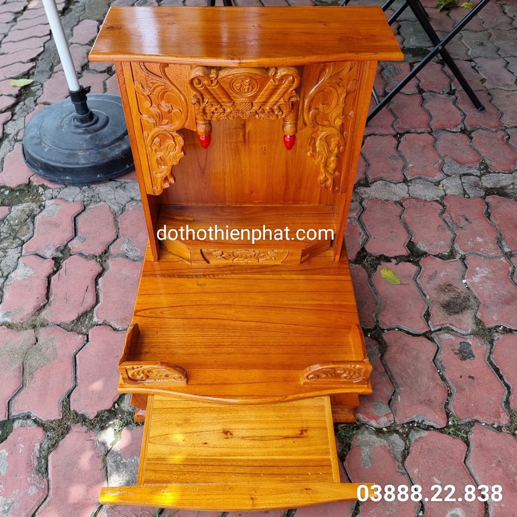 Bàn thờ thần tài ông địa gỗ xoan ngang 42cm x 68cm chân quỳ