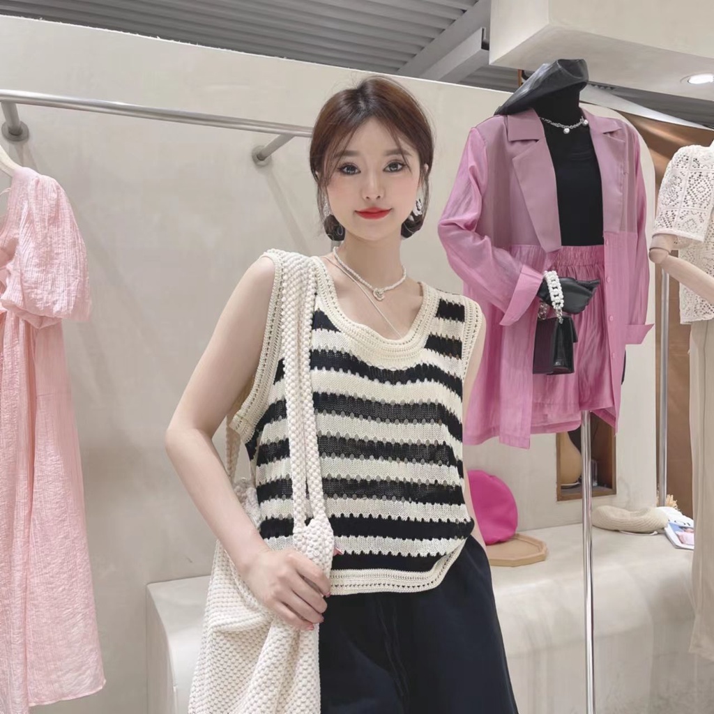 Áo Dệt Kim Hai Dây Dáng Rộng Họa Tiết Kẻ Sọc Trắng Đen Phong Cách Hàn Quốc Thời Trang Mùa Hè Cho Nữ