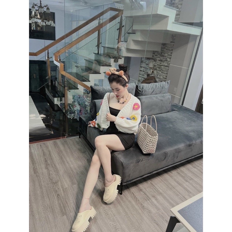 Áo Khoác Len Cardigan Đính Hoa Siêu Xinh Hàng Quảng Châu Cao Cấp