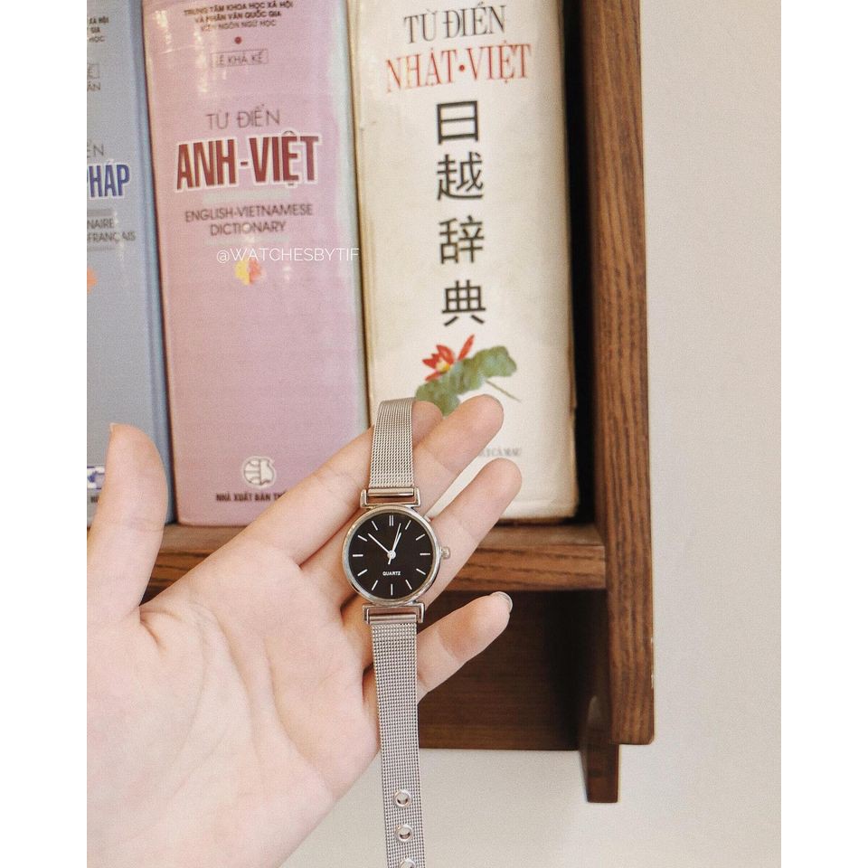 Đồng hồ nữ mặt nhỏ dây kim loại MONO bạc mặt đen đồng hồ nữ mặt tròn đẹp giá rẻ Watchesbytif size 22mm | BigBuy360 - bigbuy360.vn