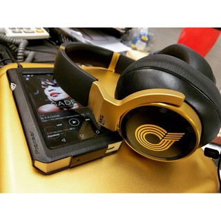 Tai nghe chụp tai AKG N90Q