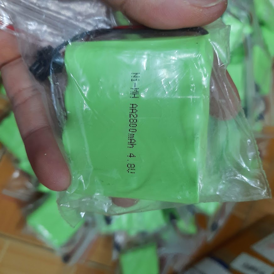Pin sạc Ni-MH 4.8v 2800mAh dùng cho xe ô tô điều khiển cổng nối SM
