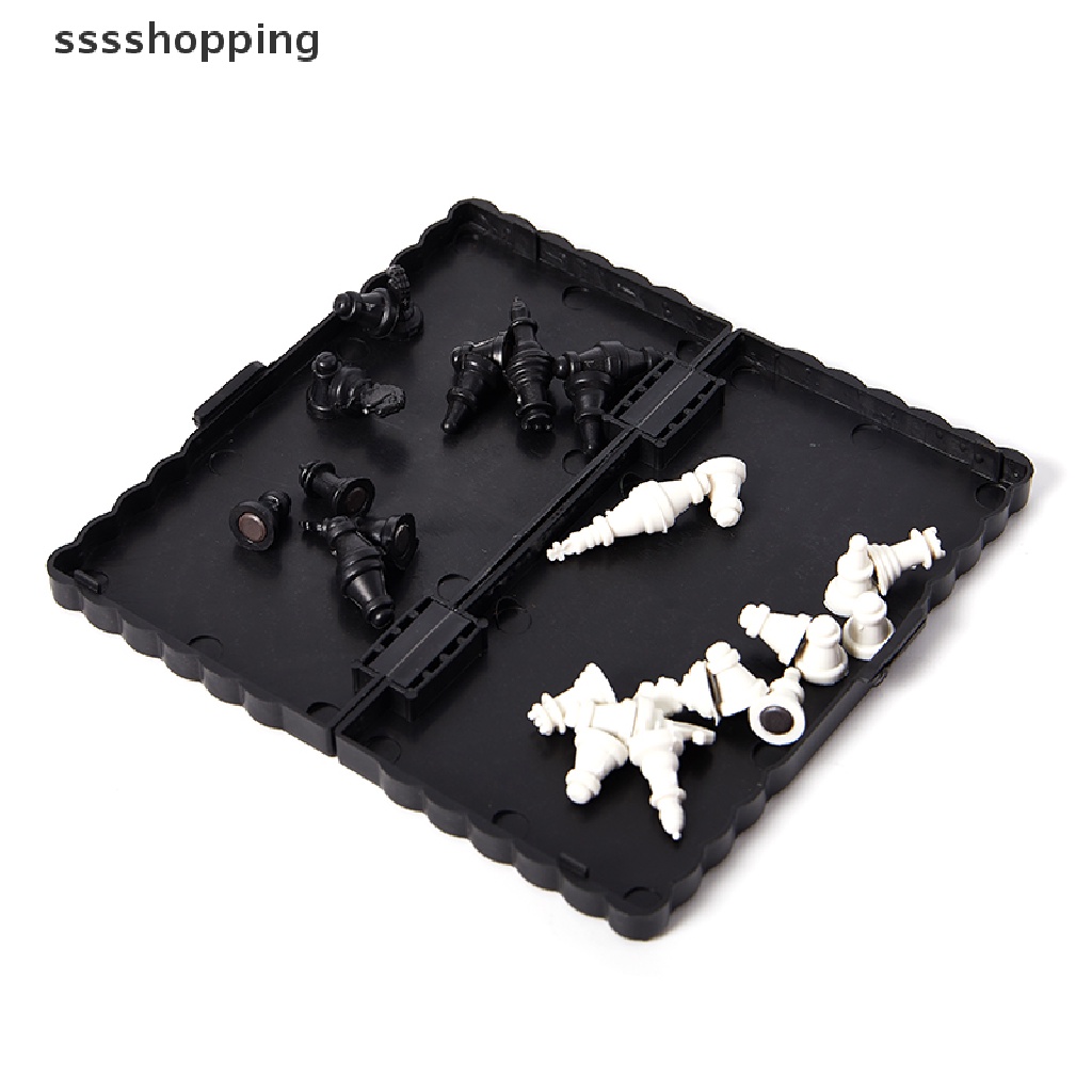 Bộ Bàn Cờ Vua Mini 32 Quân Cờ Vua Bằng Nhựa Gấp Gọn Tiện Dụng Cho Bé