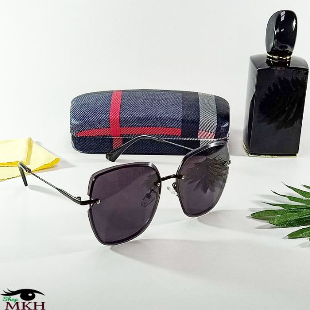 Mắt kính thời trang trẻ trung _ mau kính nam nữ đeo cặp rất đẹp | BigBuy360 - bigbuy360.vn