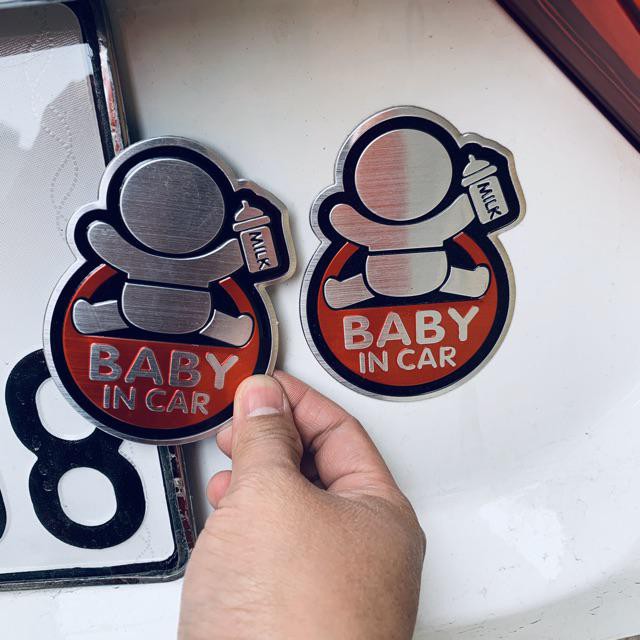 Nhãn dán trang trí họa tiết chữ Baby in Car màu đỏ 3D cho xe hơi | BigBuy360 - bigbuy360.vn