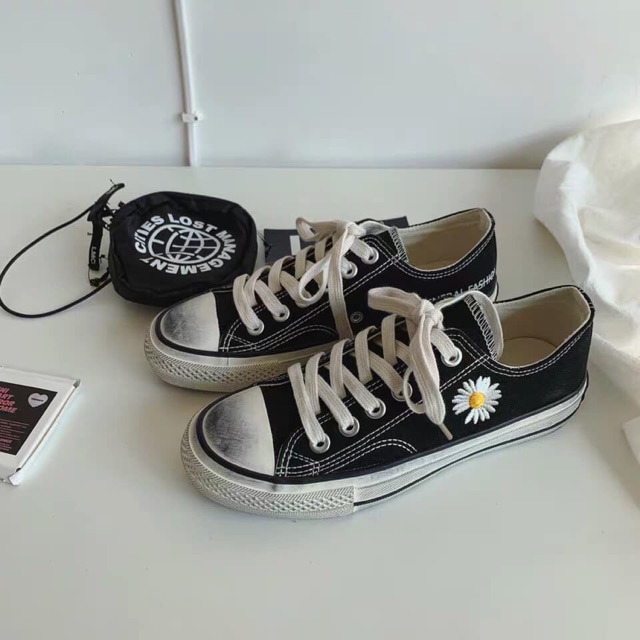 Giày ulzzang