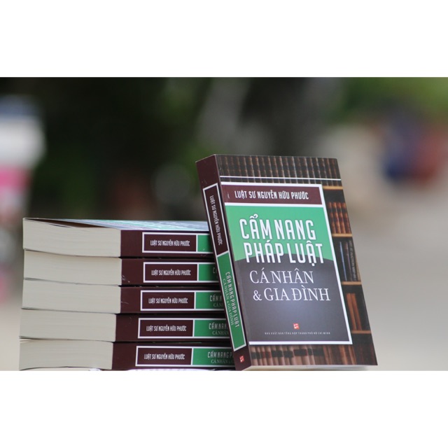 Sách - Cẩm nang pháp luật cá nhân và gia đình | BigBuy360 - bigbuy360.vn
