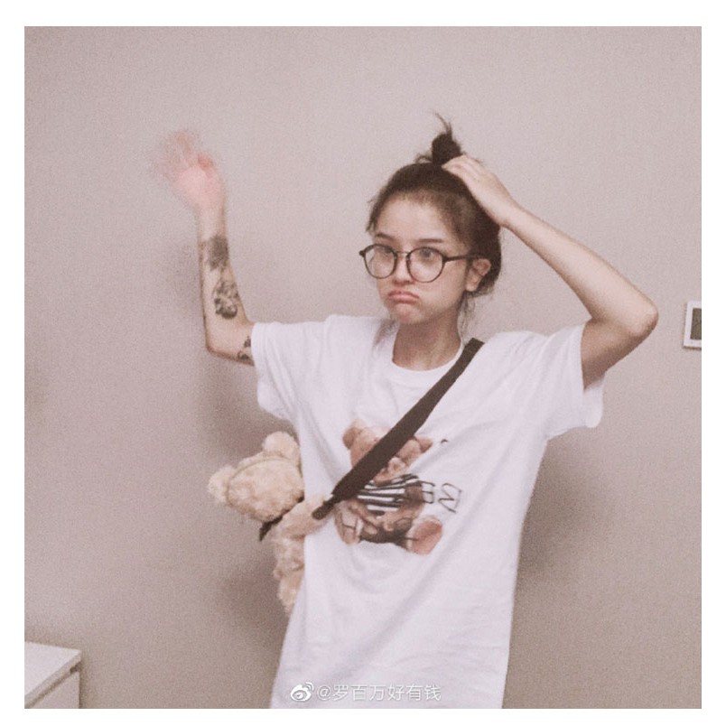 Phong Cách ins Mắt Kính Gọng Đen Trơn Dày Dặn Chống Ánh Sáng Xanh Lam Phong Cách luo million tik tok Cho Nữ