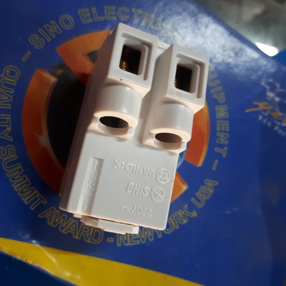 Hạt ổ  cắm điện S18CC SINO