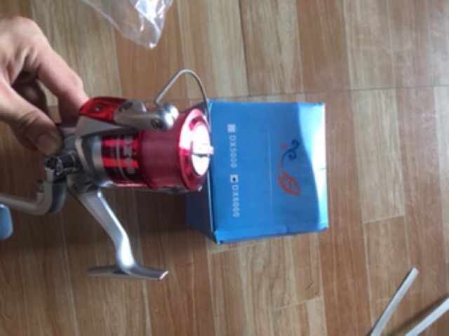 máy câu cá DX 6000 máy siêu rẻ mà lại khoẻ y hình