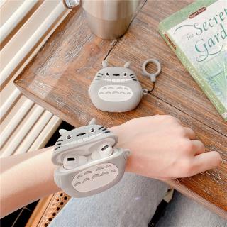 Ốp bảo vệ hộp đựng tai nghe airpods hình totoro có dây đeo tay xinh xắn