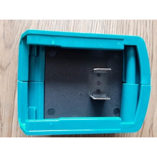 Đế sạc có cổng USB Total TUCLI2001