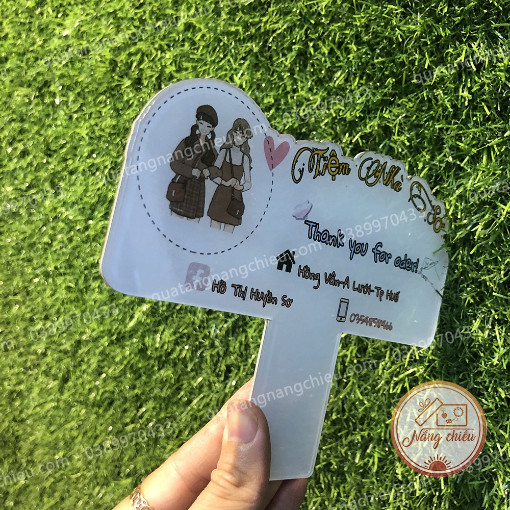 Bảng cầm tay in thông tin shop_ bảng hiệu shop giá rẻ