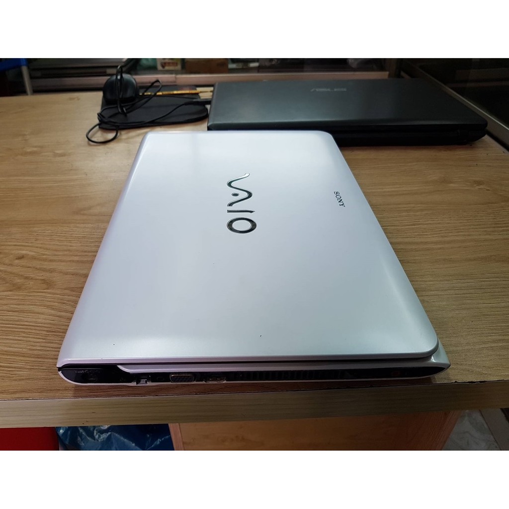 Laptop  Sony Vaio SVE15 Core i5/Ram 8Gb/Màn 15,6inch Phím Số - Tặng Đủ Phụ Kiện