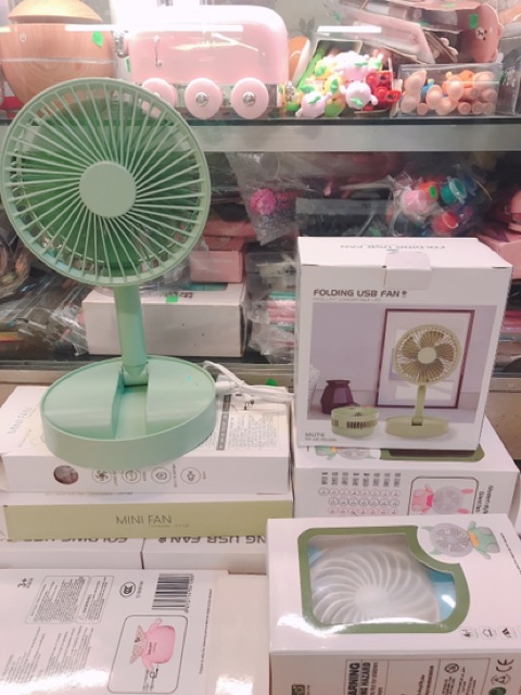 Quạt tích điện mini gấp gọn bỏ túi  ,