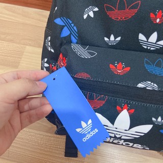 Balo Adidas siêu xịn xò (kèm clip và ảnh chụp thật)