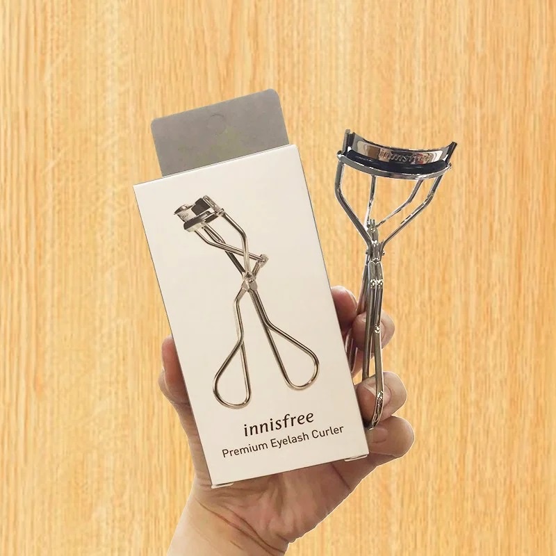 Kẹp Bấm Mi Innisfree Premium Eyelash Curler