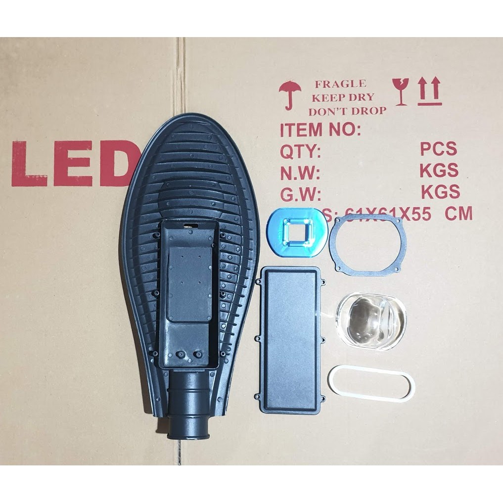 Vỏ đèn đường lá loại 30W và 50W loại 1 mắt led, vỏ đen