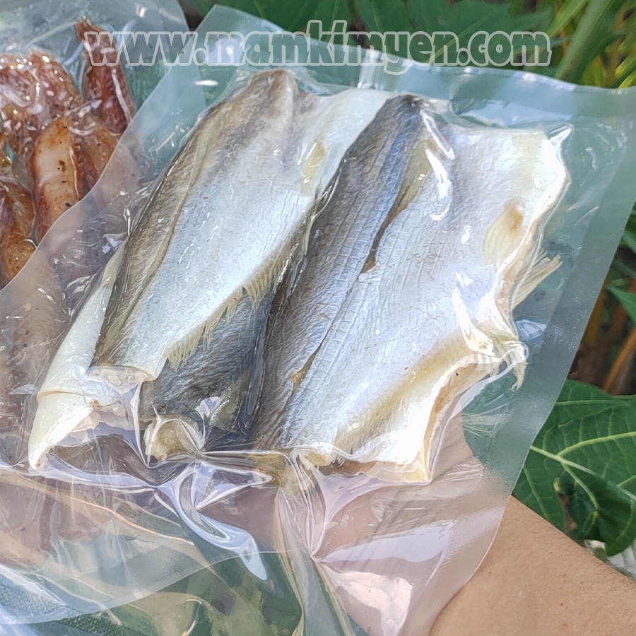 500gr Khô Cá Dứa Baby Loại Nguyên Con Ướp Vừa Ăn Thơm Ngon 2 Nắng