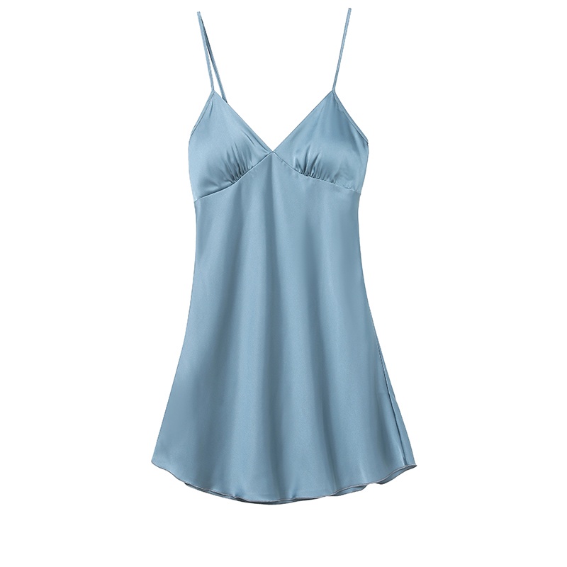 Đầm ngủ hai dây bằng lụa lạnh có đệm ngực gợi cảm dành cho nữ