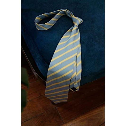 Tie, caravat xanh lơ kẻ vàng Cravatte