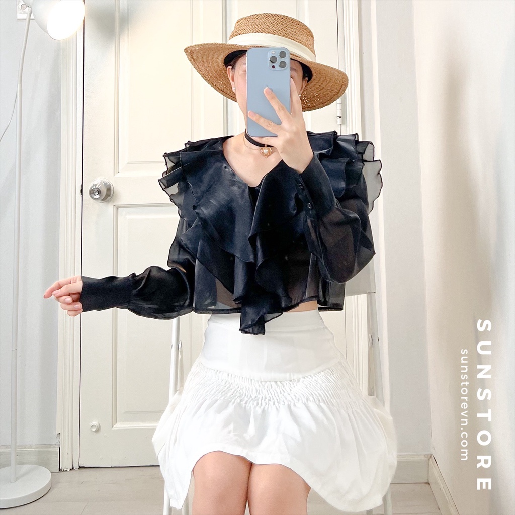Áo kiểu nữ croptop tay dài cài nút chất liệu organza sang chảnh freesize form chuẩn 2 màu đen và trắng