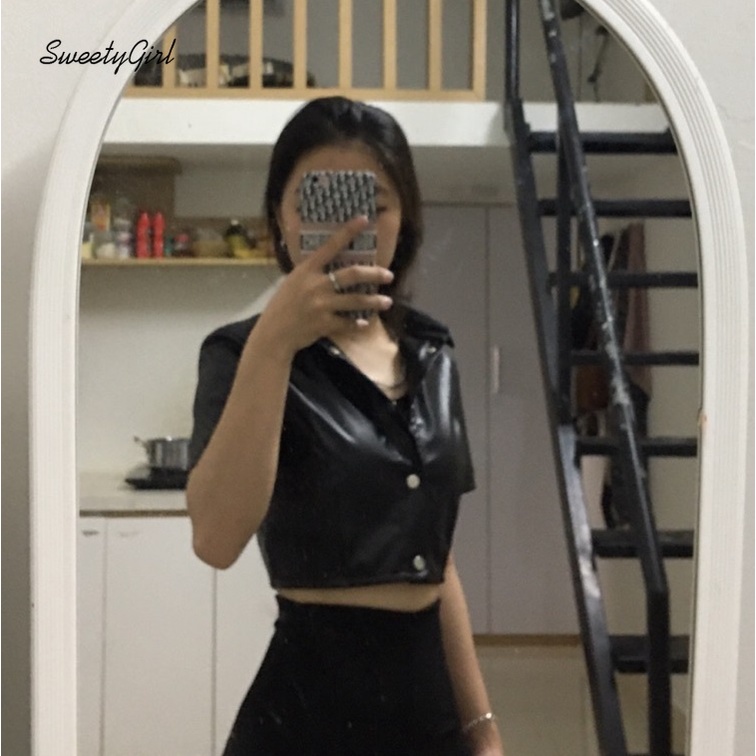 Áo Sơ Mi Tay Ngắn Cổ Bẻ Cài Nút Chất Liệu Da PU Dáng Ôm Màu Trơn Thời Trang Cho Nữ