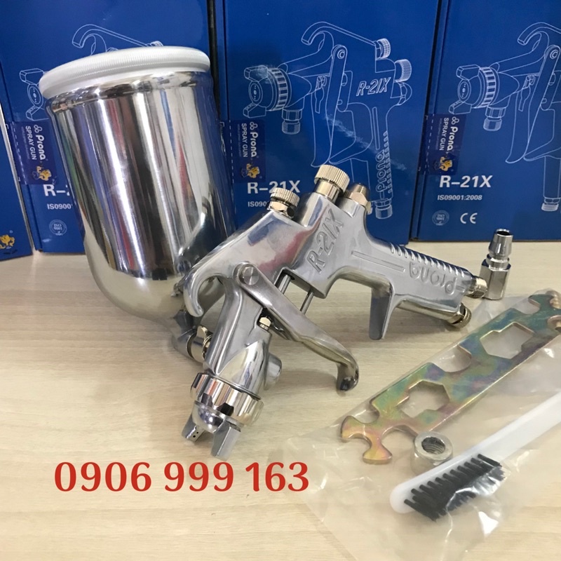 SÚNG PHUN SƠN R21X PRONA